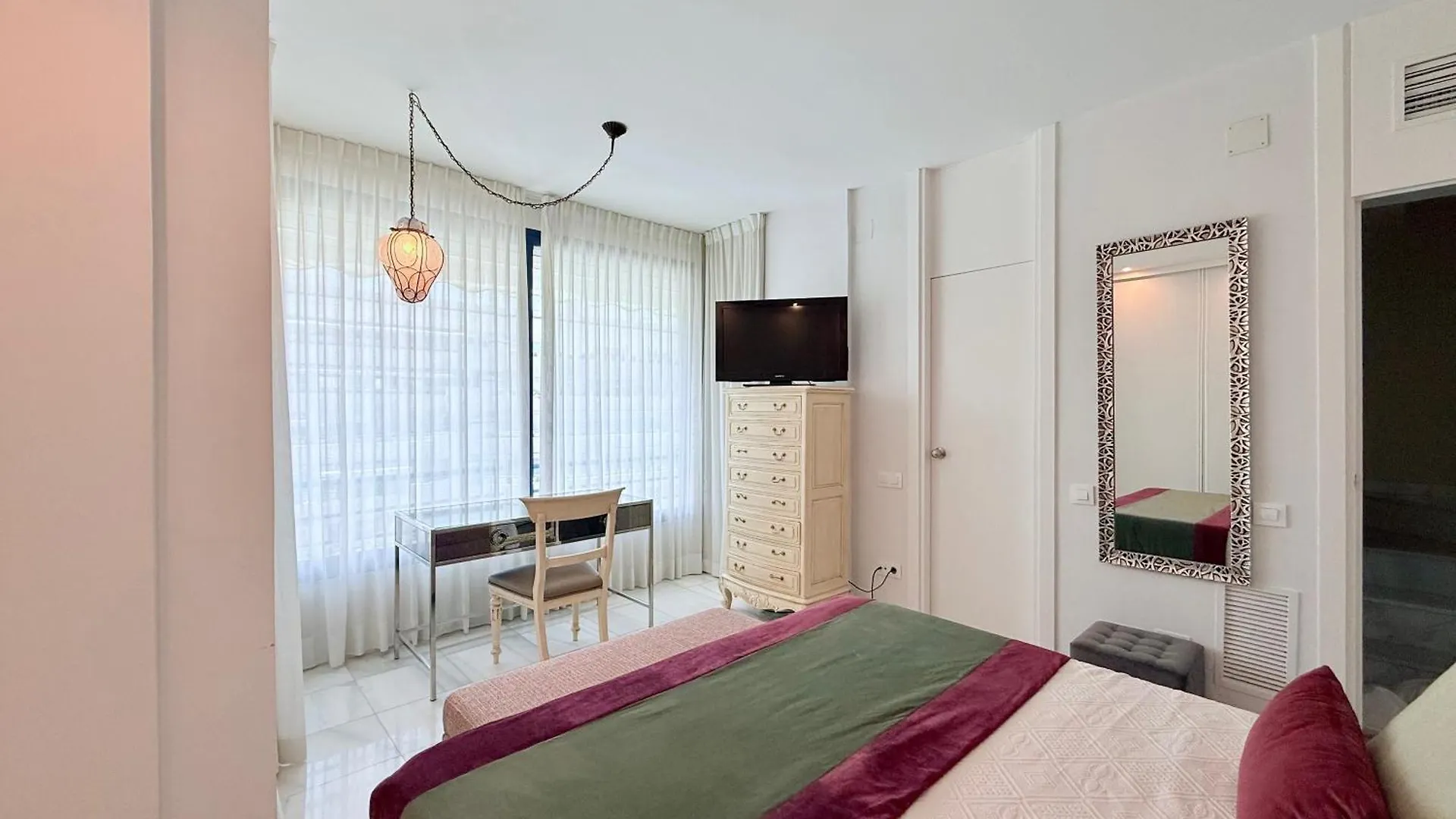 Apartment Serna Marbella Spain
